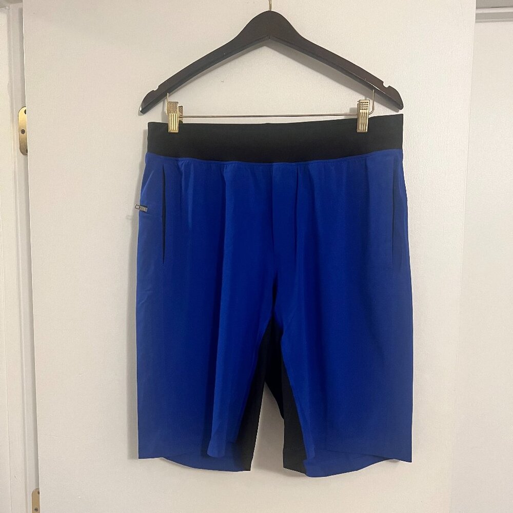 Classic Men's Two Pocket Lululemon Athletic Shorts
